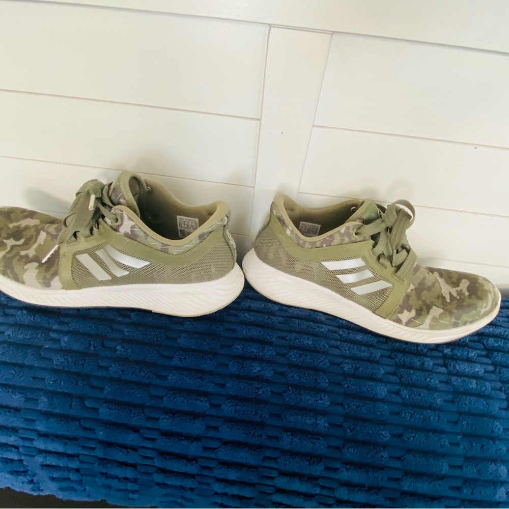 Adidas women’s edge luxe 3